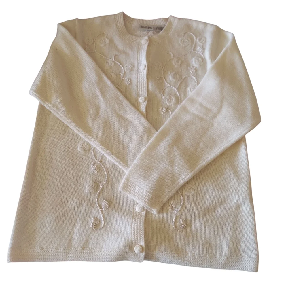 Classic Elements White Floral Embroidered Cardigan